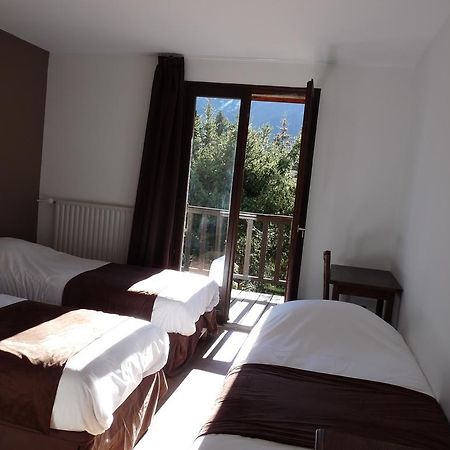 Auberge De Violaine Le Monetier-les-Bains Ruang foto