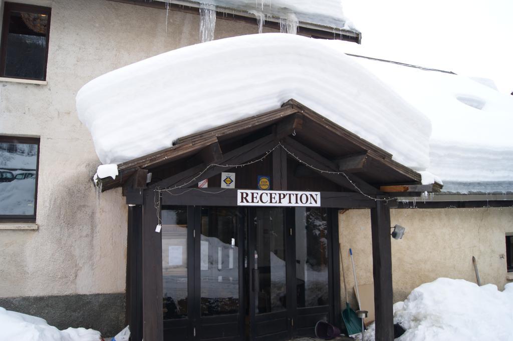 Auberge De Violaine Le Monetier-les-Bains Bagian luar foto